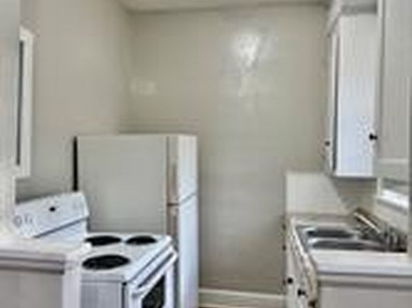 montgomery-alabama-120585067 picture