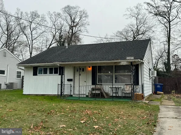 204 E Rudderow Ave, Maple Shade, NJ 08052
