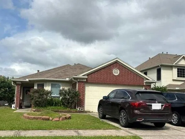 8019 Oregano Dr, Baytown, TX 77521
