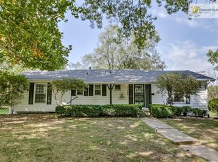 11100 Walnut St, Kansas City, MO 64114