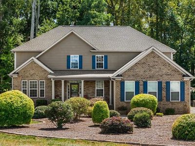 2904 Bishopsgate Way, Browns Summit, NC, 27214