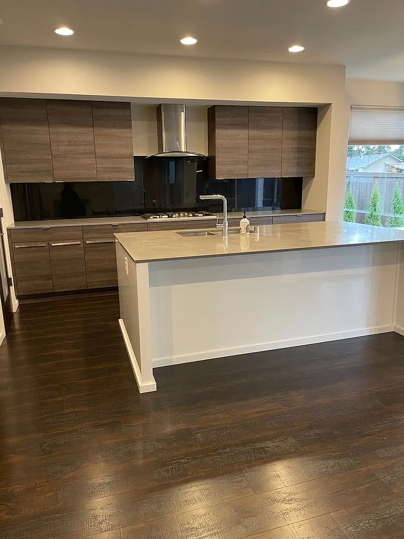 Beautiful Mainvue Home in Maple Valley! — Photo 2