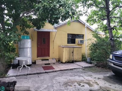 104 NE 56th St, Miami, FL, 33137
