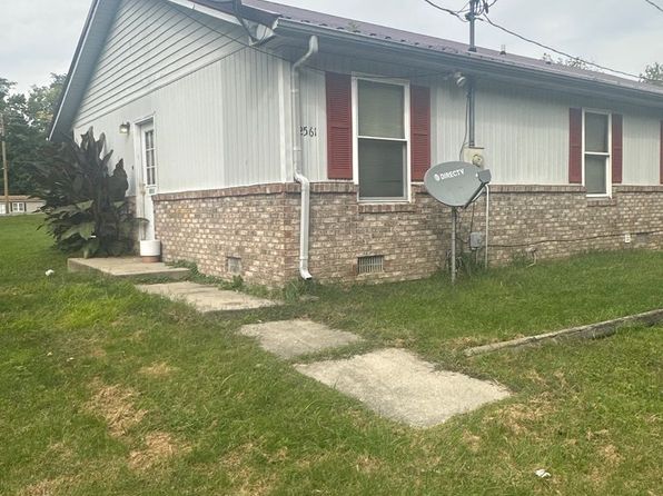 2561-2571 E Indiana Ct #32