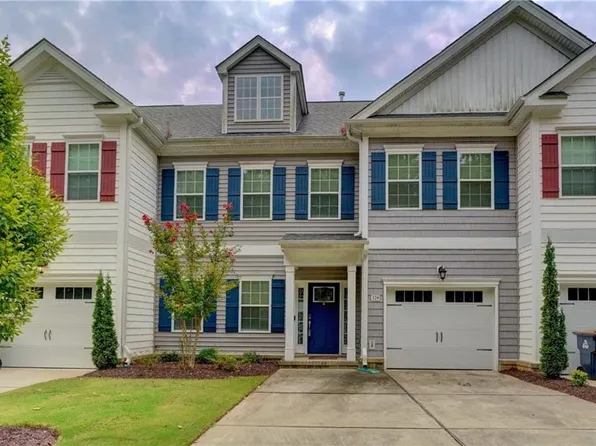 329 Martin Farm Rd, Yorktown, VA 23692