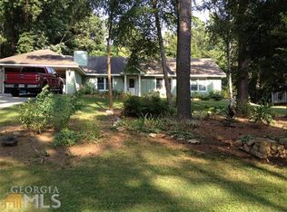 5682 Meadowood Dr, Acworth, GA 30102