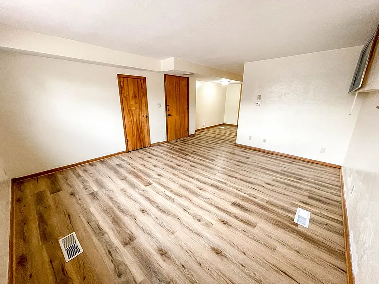 1420 E St — Photo 23