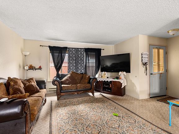 4th image of 310 Pacific Ave