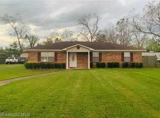 9780 Magnolia Rd, Irvington, AL 36544