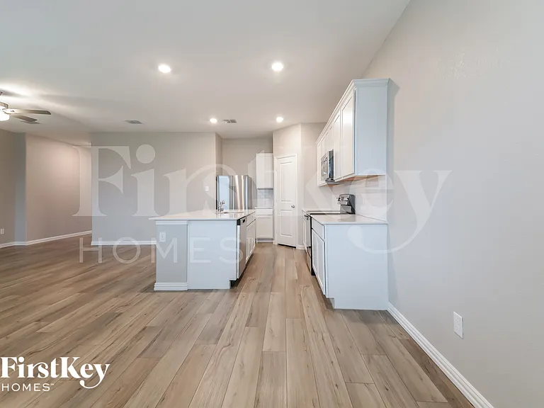 126 Autumn Sage Ln — Photo 6