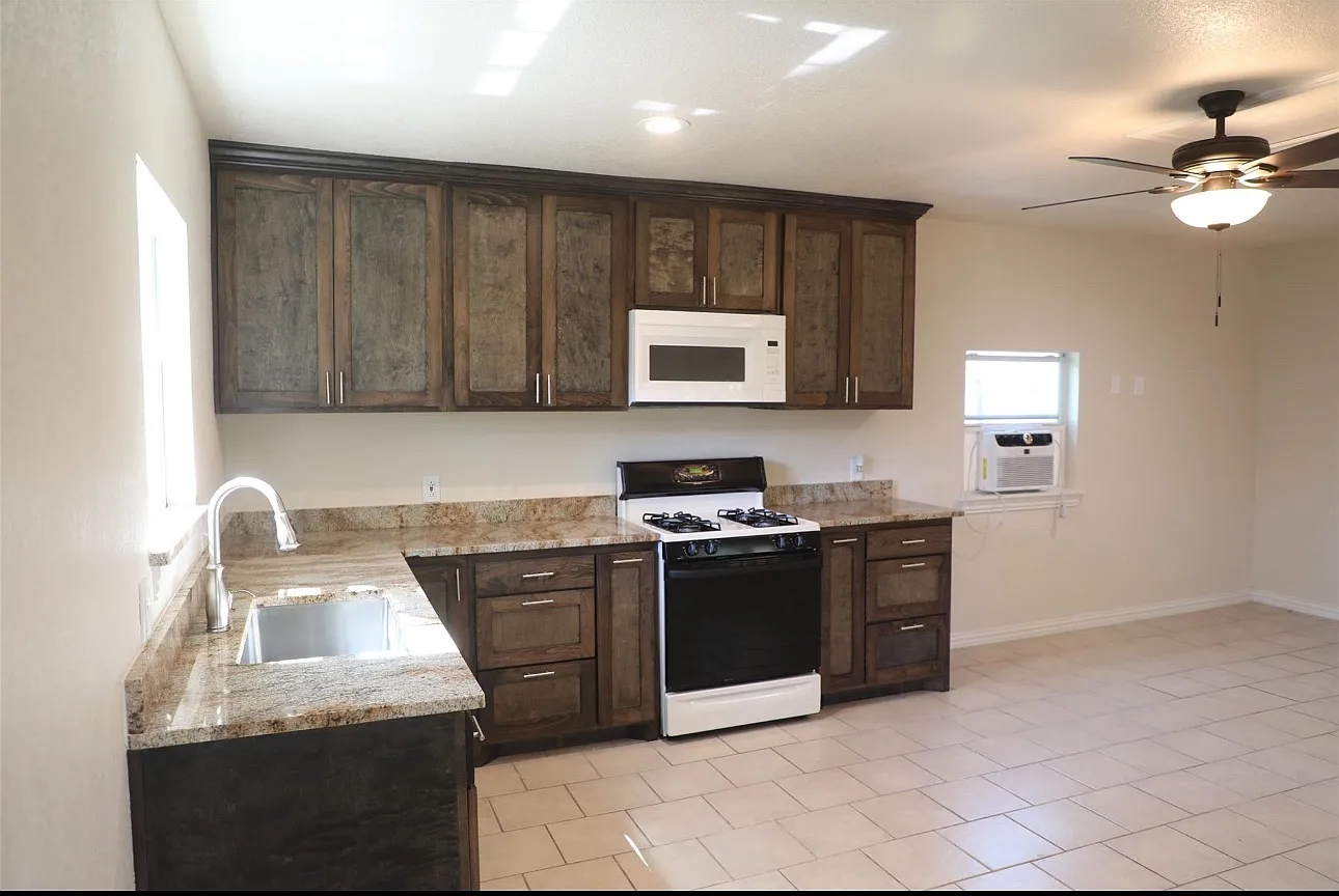 1 bed, 535 sqft, $1,450 — Photo 2