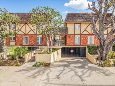7422 Hazeltine Ave APT 2, Van Nuys, CA, 91405