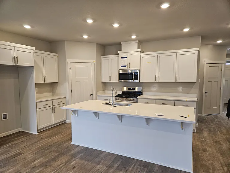 6051 Savannah St SE — Photo 4