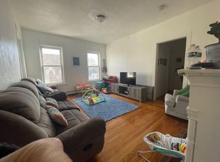 128 Elm St #3, Worcester, MA 01609