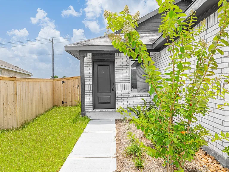 3143 Savannah Rose Dr — Photo 13