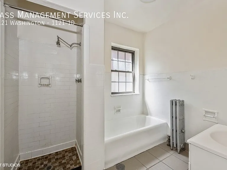 400-14 S Maple Ave/1119-29 Washington — Photo 4