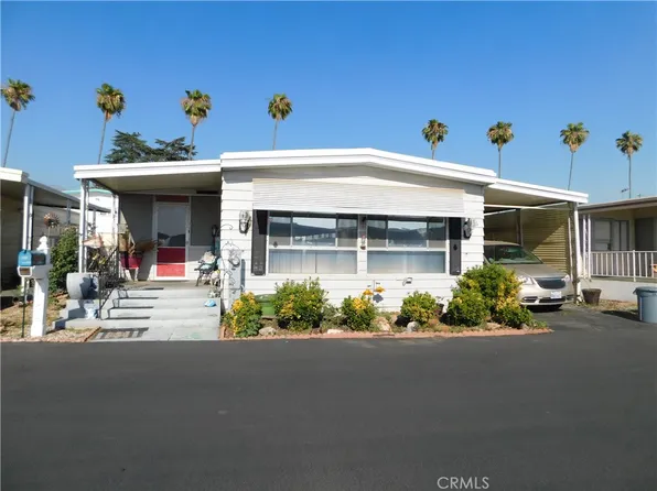 950 California St #116, Calimesa, CA 92320