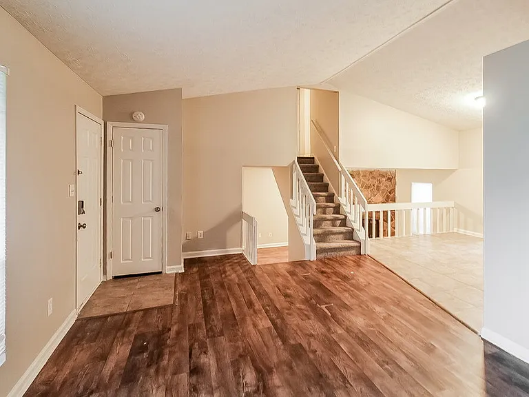 5164 Galbraith Cir — Photo 7