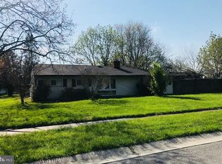 4 Marlin Dr, Newark, DE 19713