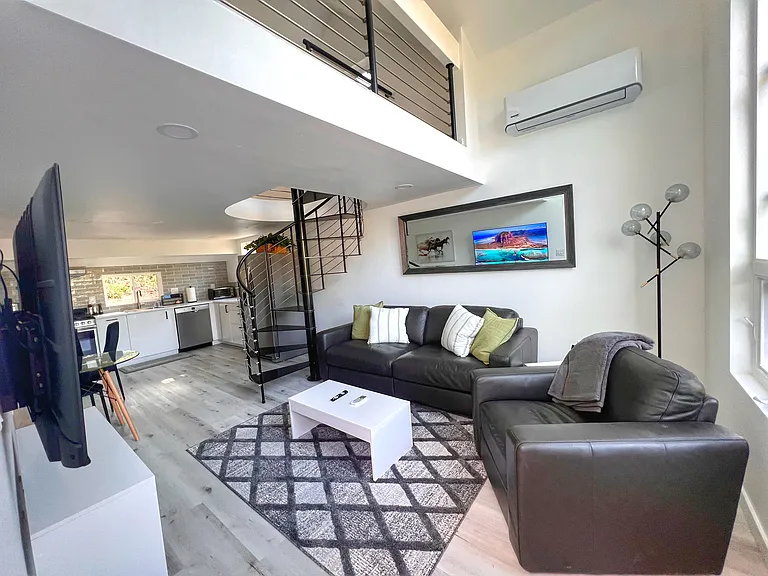 1505 San Dieguito Dr — Photo 1