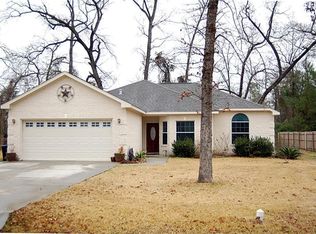 10400 Lakewood Dr, Conroe, TX 77385
