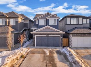 5213 22a Ave SW, Edmonton, AB T6X 2X7