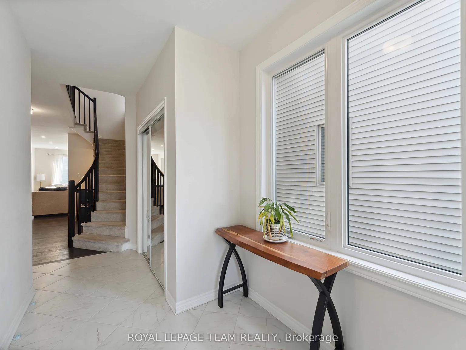 4 bed, $3,100 — Photo 2