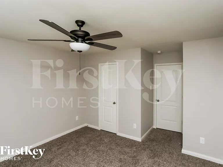 1343 Barrel Dr — Photo 12