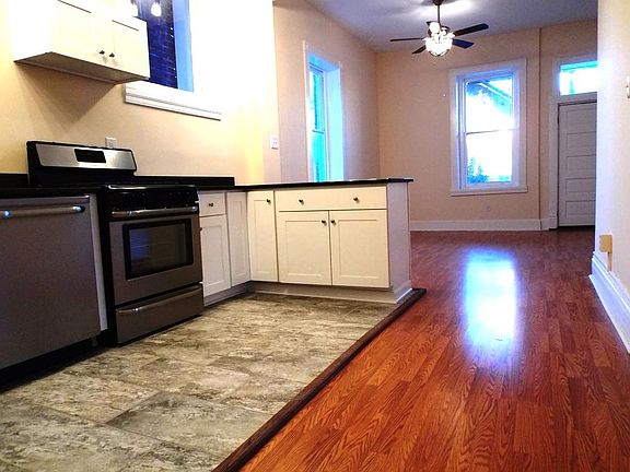 5th image of 2700 W Grace St APT 2