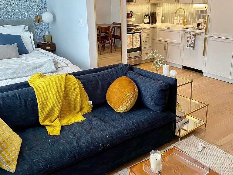 241 E 76th St #4G — Photo 5