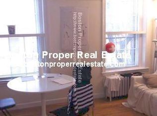 15 Joy St APT 8U, Boston, MA 02114
