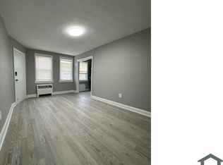 3011 Lawina Rd #1, Baltimore, MD 21216