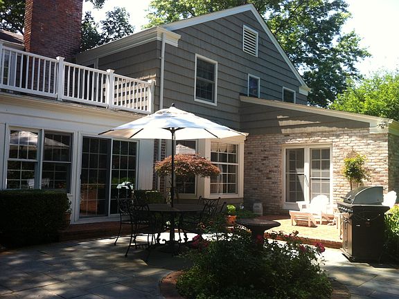 5th image of 38 Lakecrest Ln