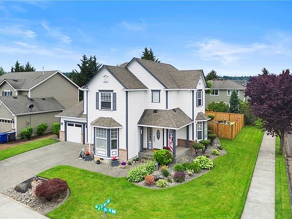 3rd image of 1134 22nd Street Pl NW