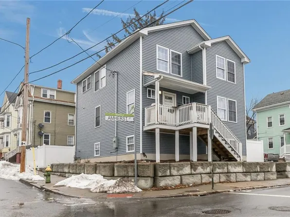 317 Amherst St, Providence, RI 02909