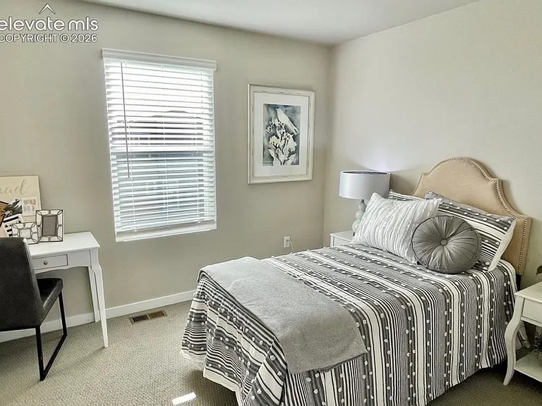 6144 Steele Creek Way — Photo 9