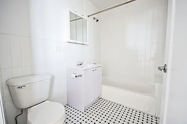 Rented by Level Group