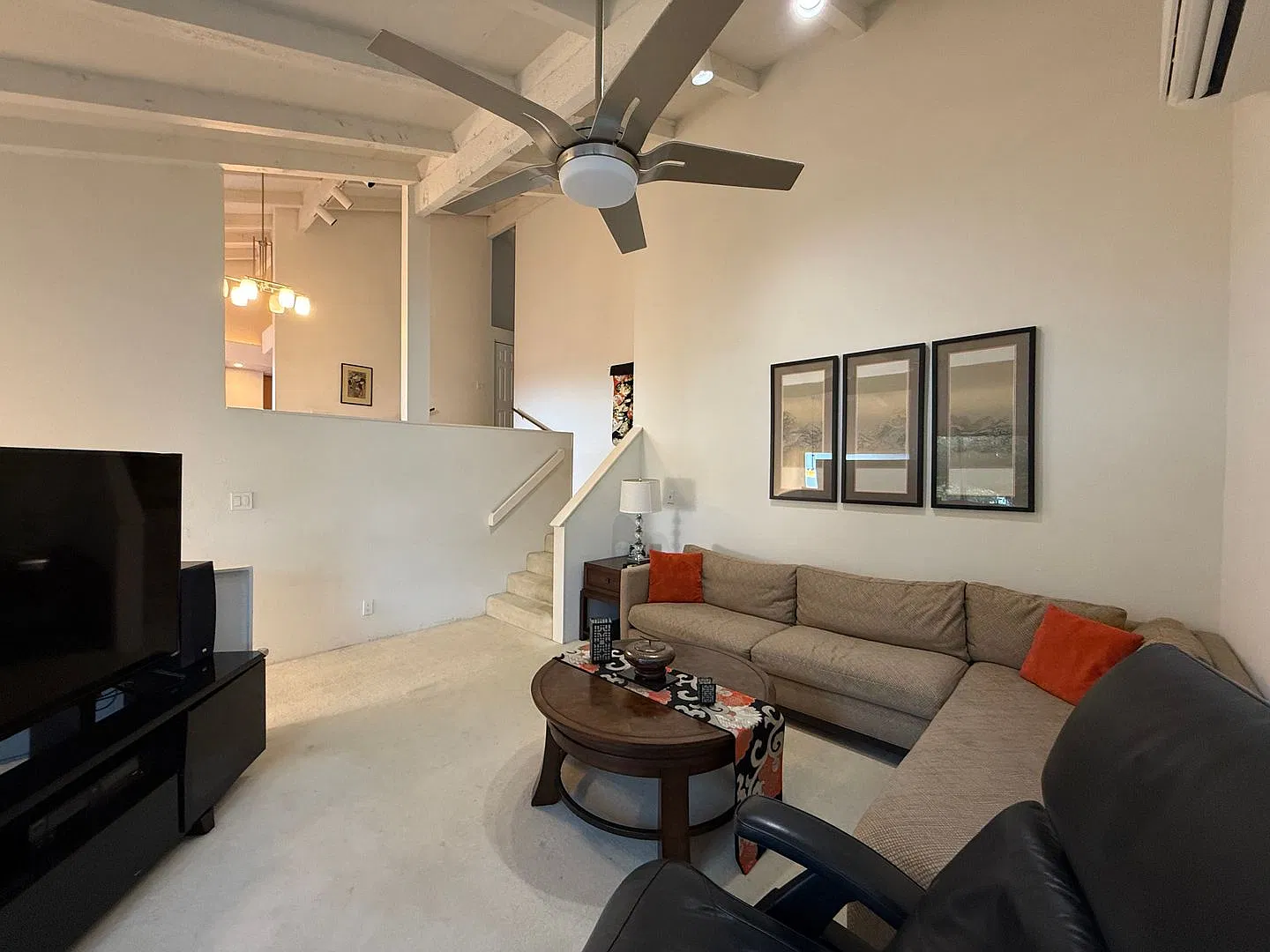 For Rent - Castle Hill 45-717 Paepuu St. — Photo 3