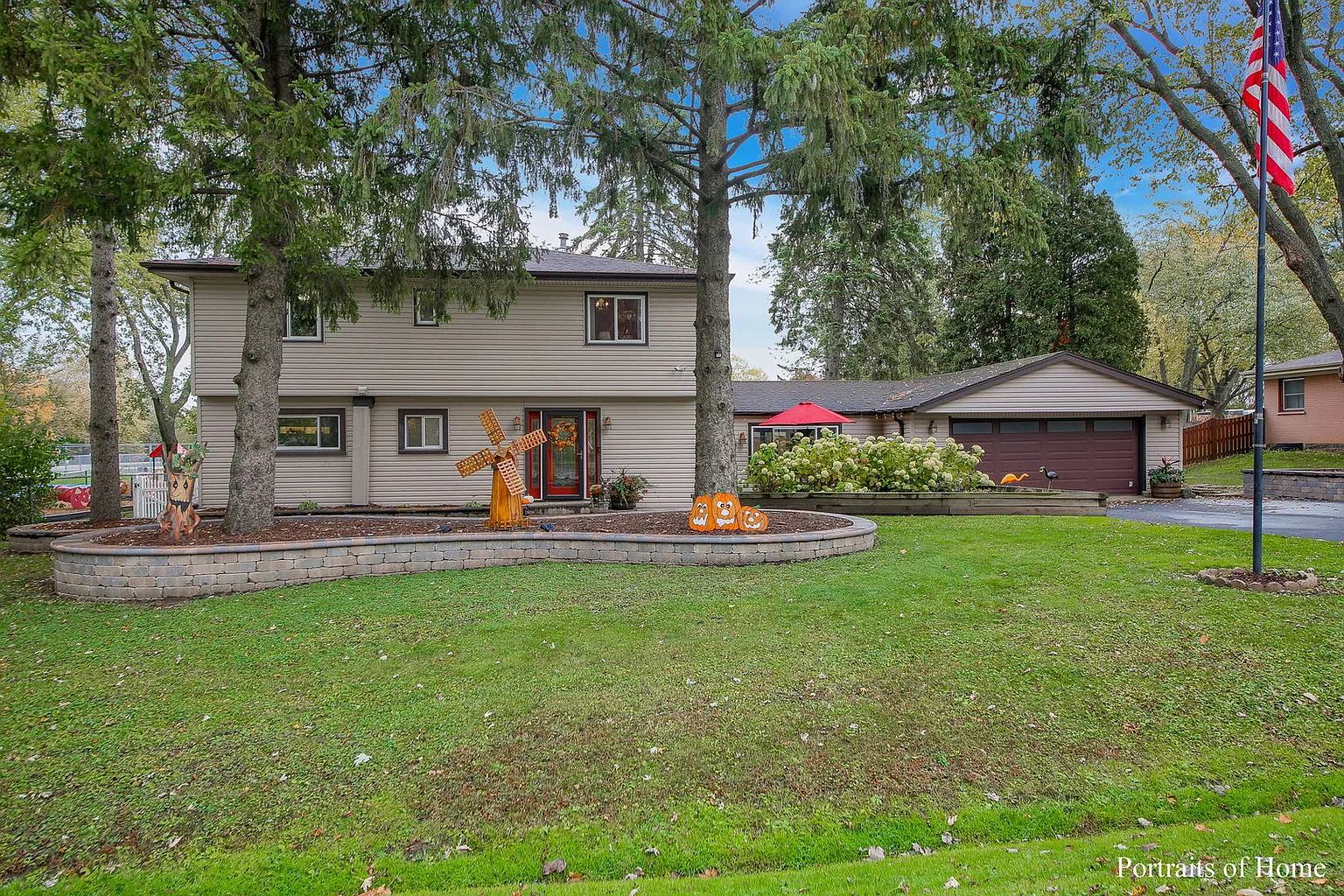 2N361 Virginia Ave photo 1