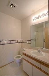 4th image of 1101 37th St SE APT 703