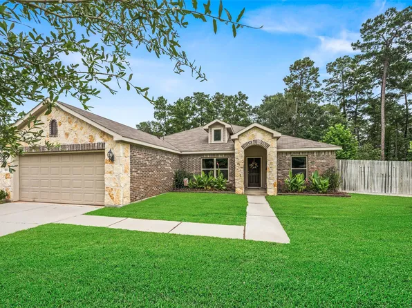 9813 Cold Creek Dr, Conroe, TX 77306