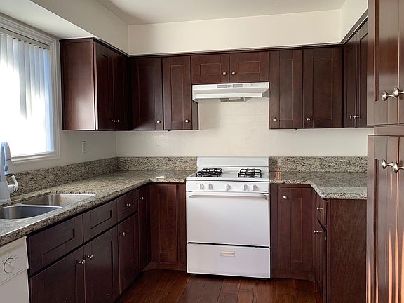 5th image of 1217 S Palmetto Ave APT E