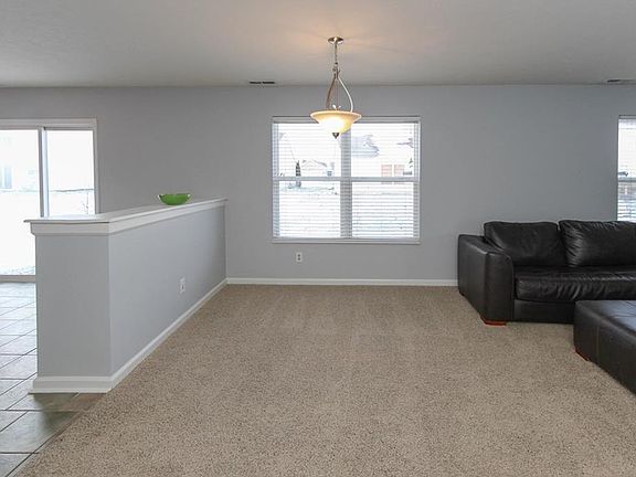 5th image of 3132 Salamonie Dr