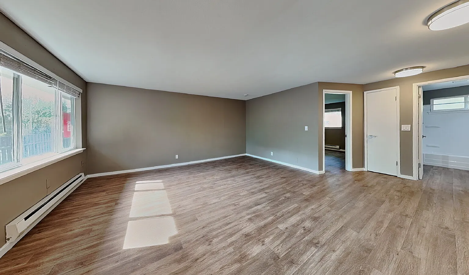 1 bed, 1.0 bath, 500 sqft, $1,225 — Photo 2