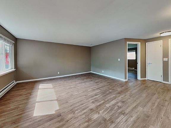 2nd image of 102 Summit Ave N APT 11