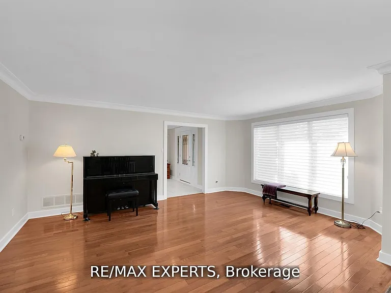 10 Kehoe Ct — Photo 11