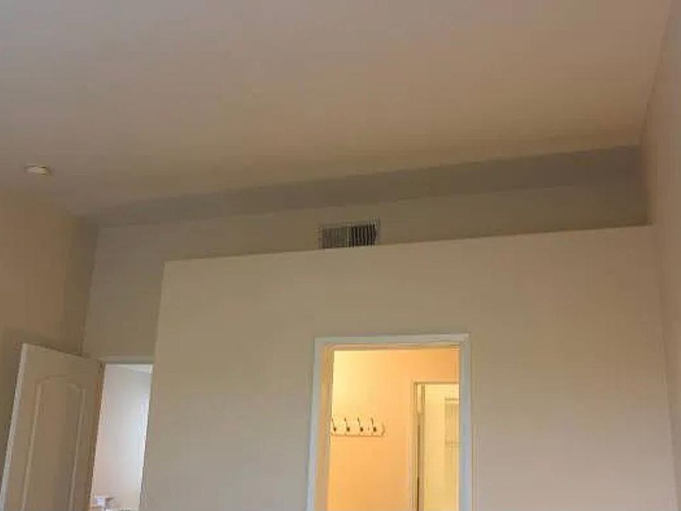 1st image of 23152 Napa Valley Dr
