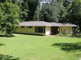 716 Piney Woods Dr, Lagrange, GA 30240