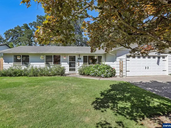 851 Coyote Ct SE, Salem, OR 97317