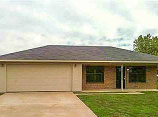 115 Saskatchewan Rd, Roland, OK 74954